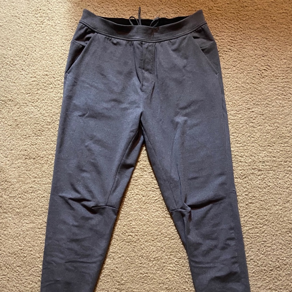 Lululemon Intent Joggers 27”